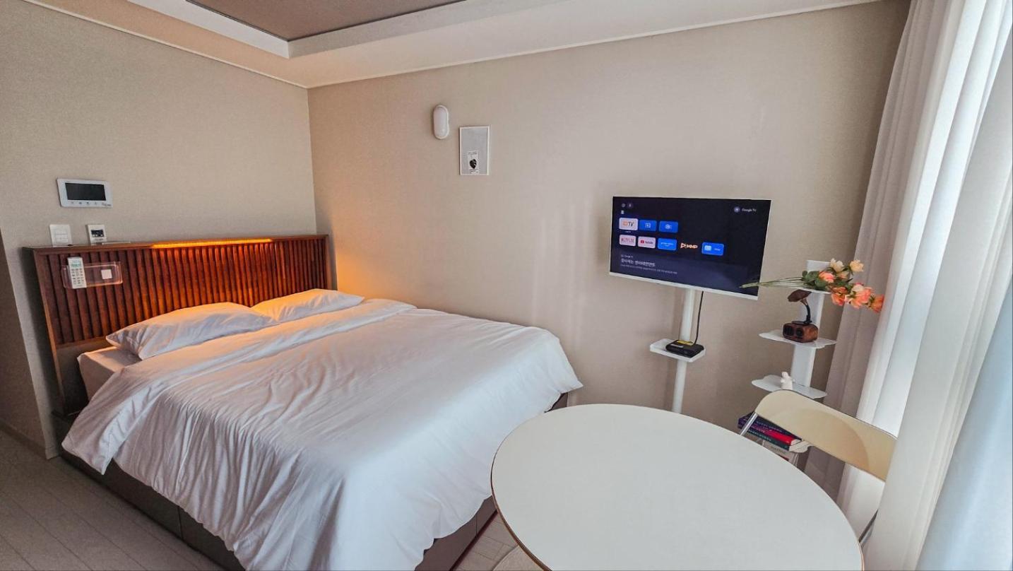 Dongseongro Dsr&U Hotel Room Daegu Esterno foto