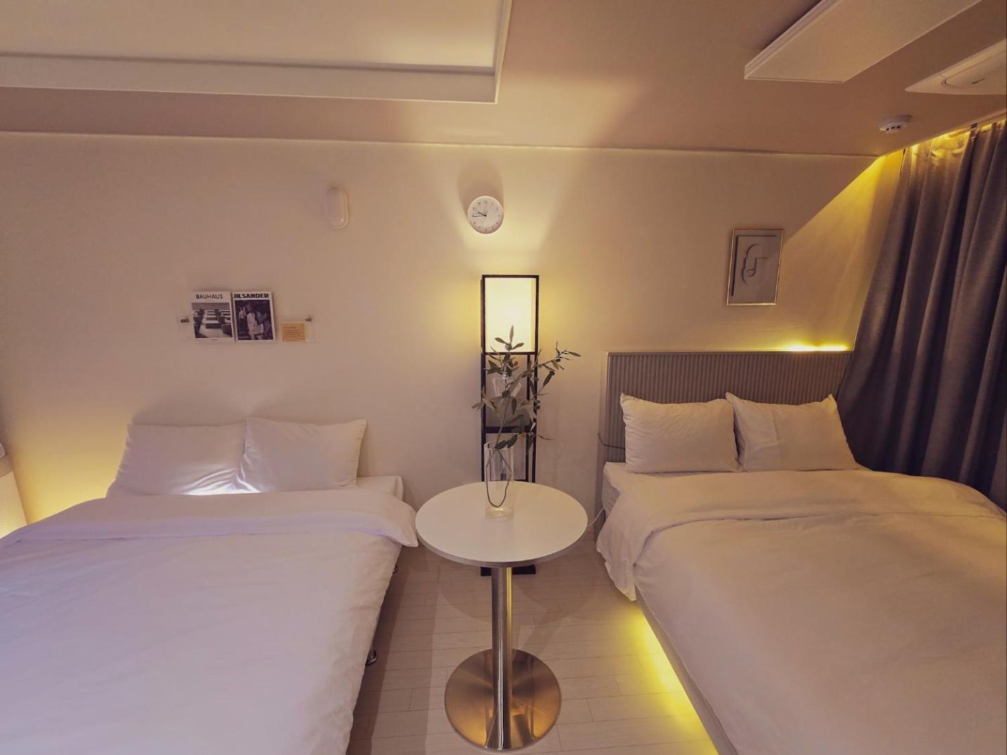 Dongseongro Dsr&U Hotel Room Daegu Esterno foto